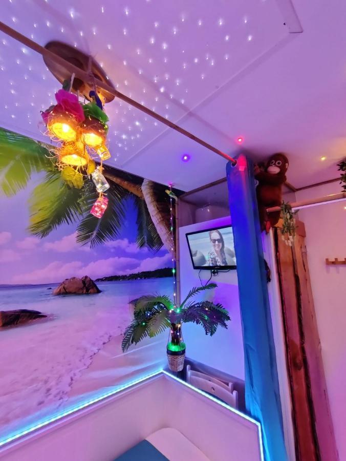Wonder Room Paraiso Magico Habitacion Nerja Buitenkant foto