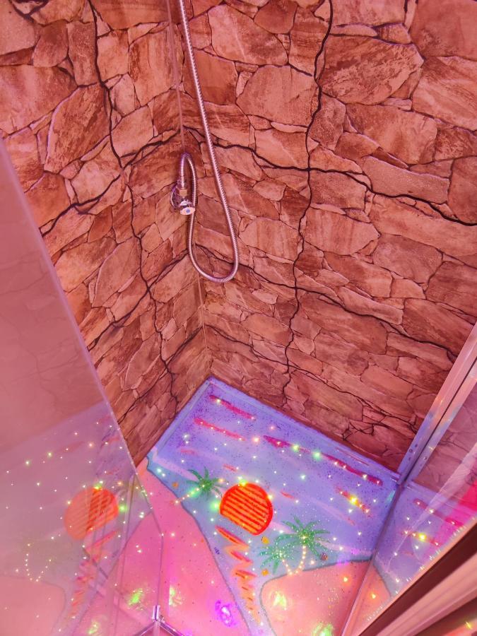 Wonder Room Paraiso Magico Habitacion Nerja Buitenkant foto